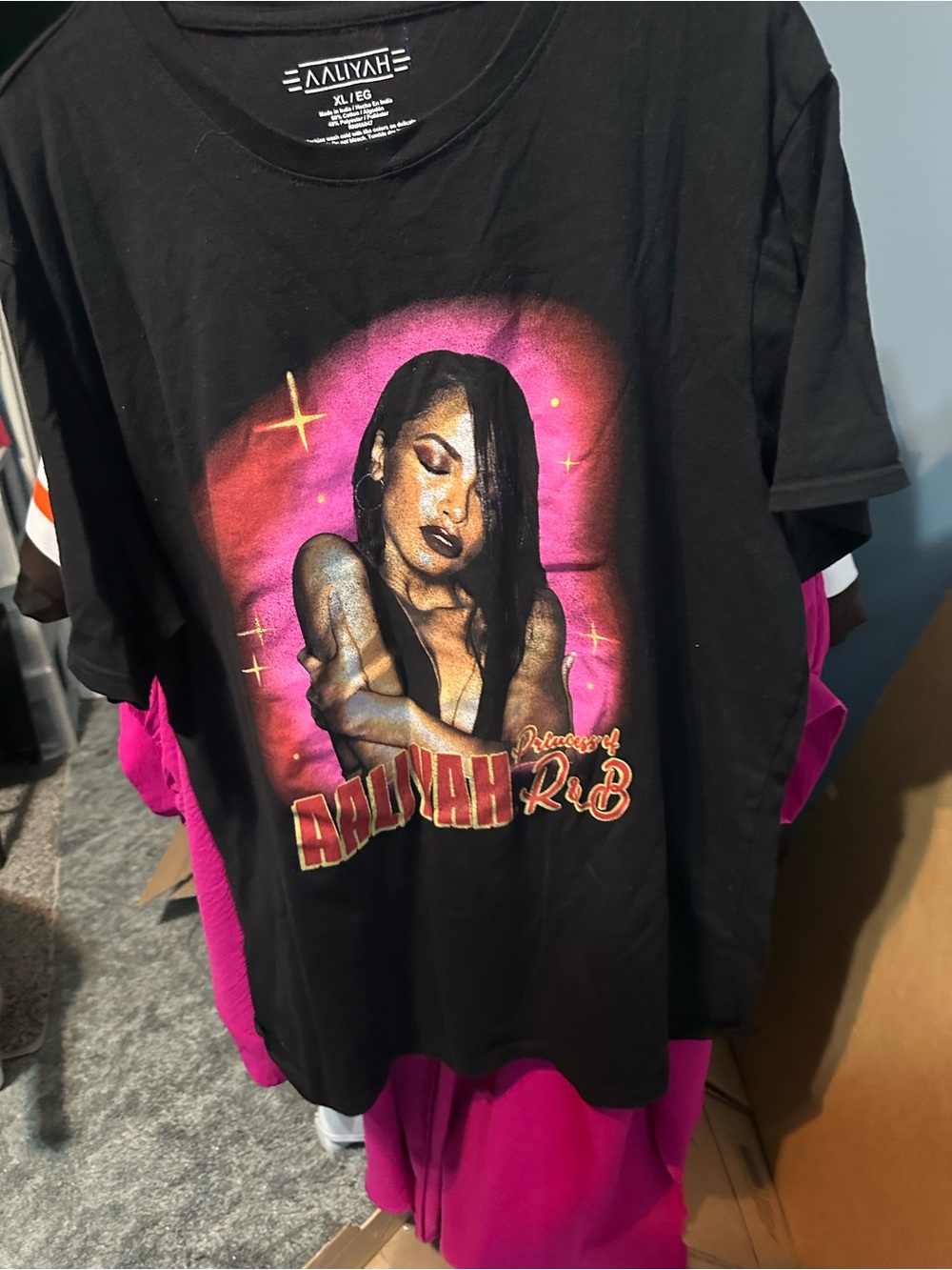 Aaliyah R&B Portrait Graphic Tee - Black